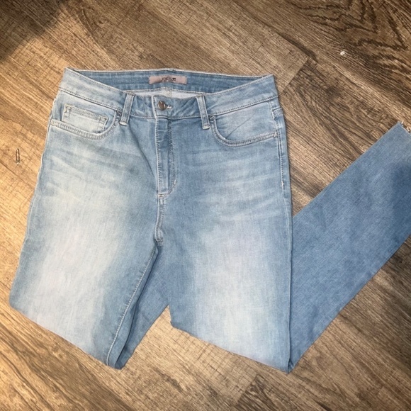 Joe’s womens jeans size 31 like new - Picture 2 of 5